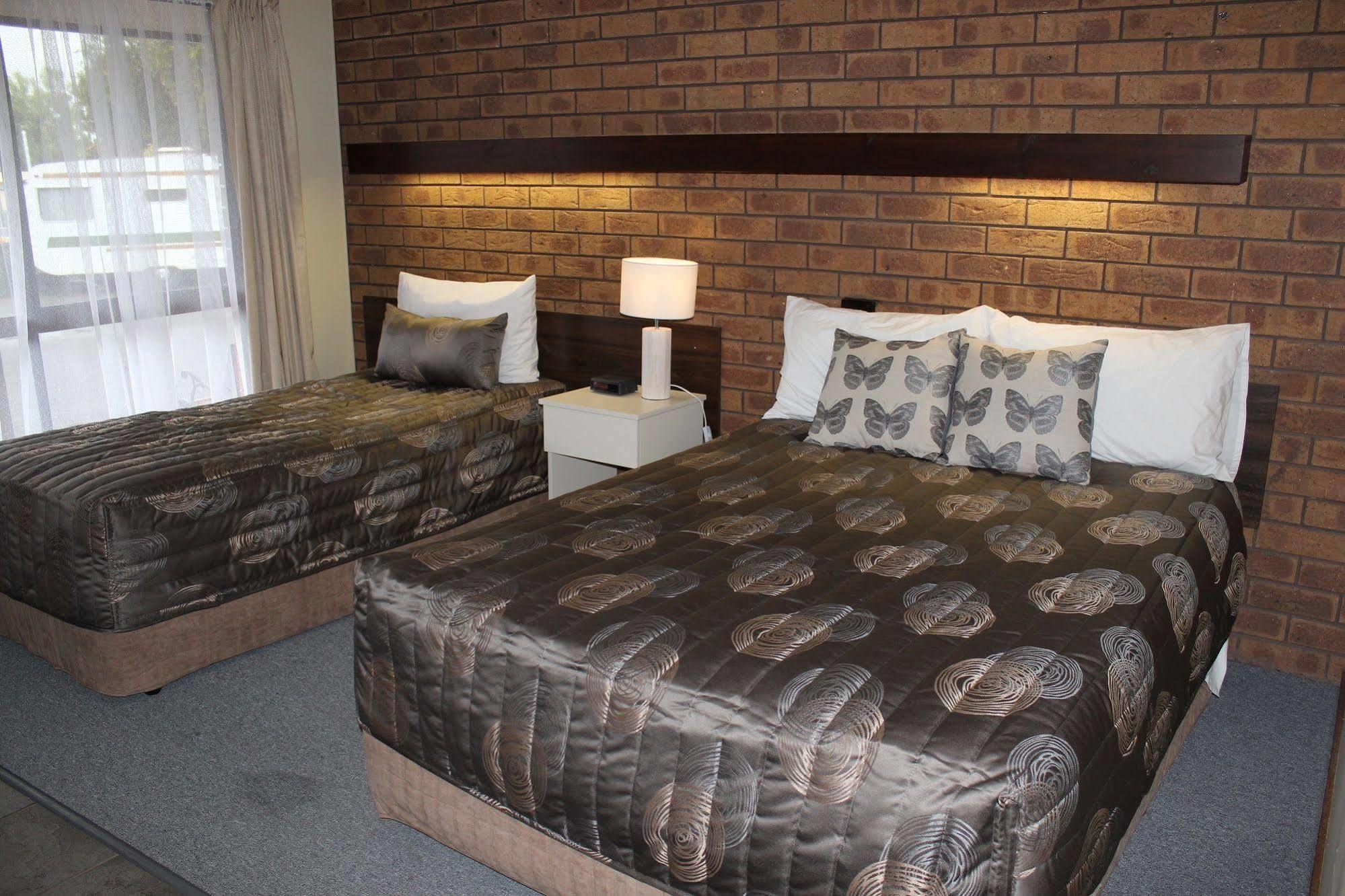 Dunolly Golden Triangle Motel Bagian luar foto
