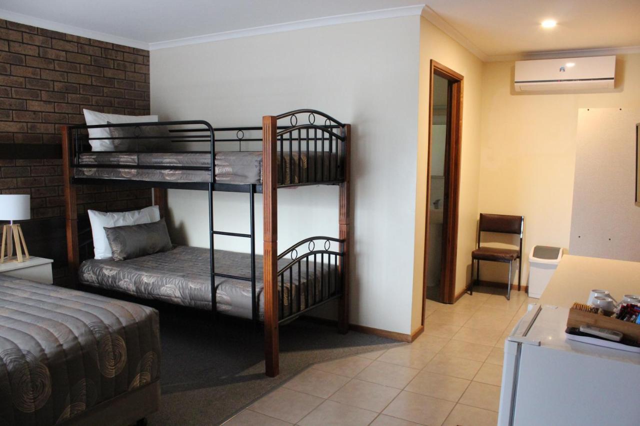 Dunolly Golden Triangle Motel Bagian luar foto
