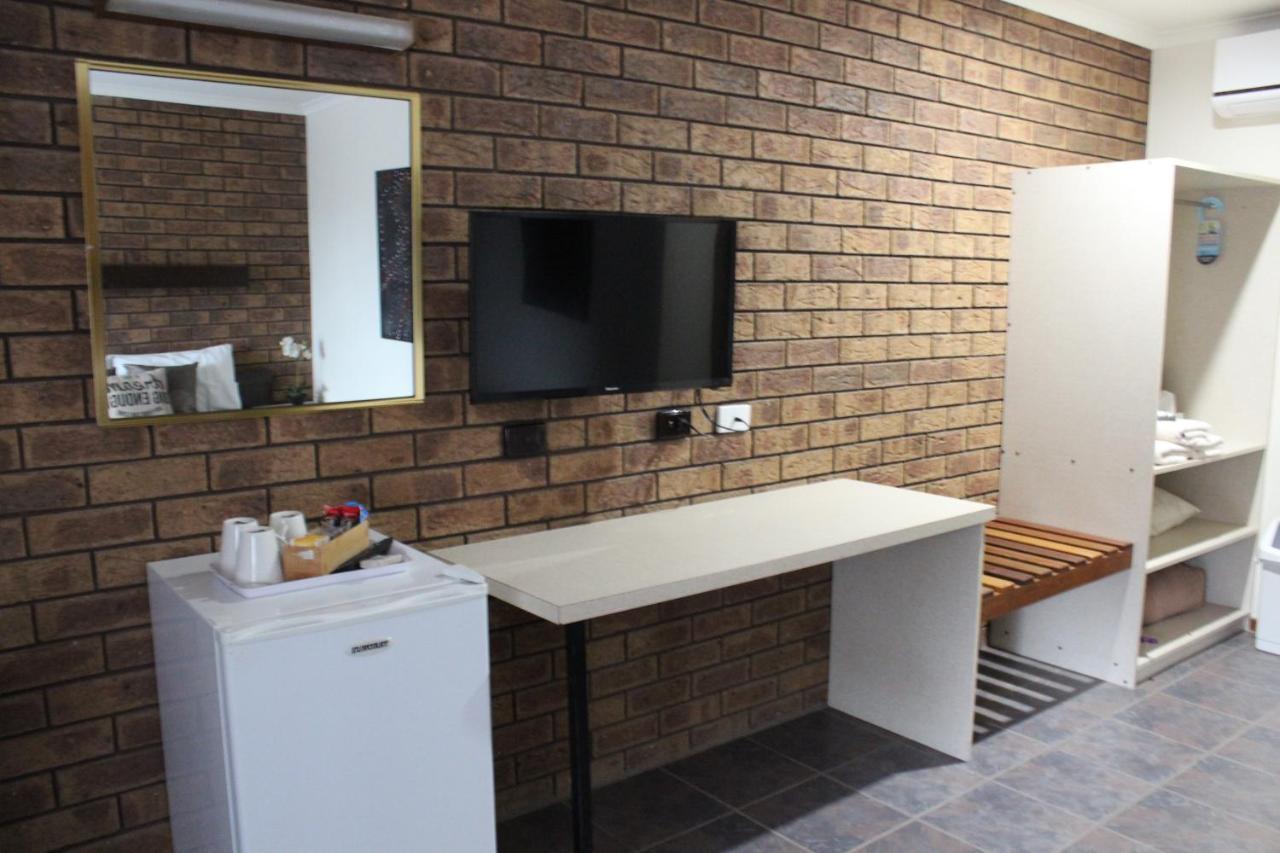 Dunolly Golden Triangle Motel Bagian luar foto